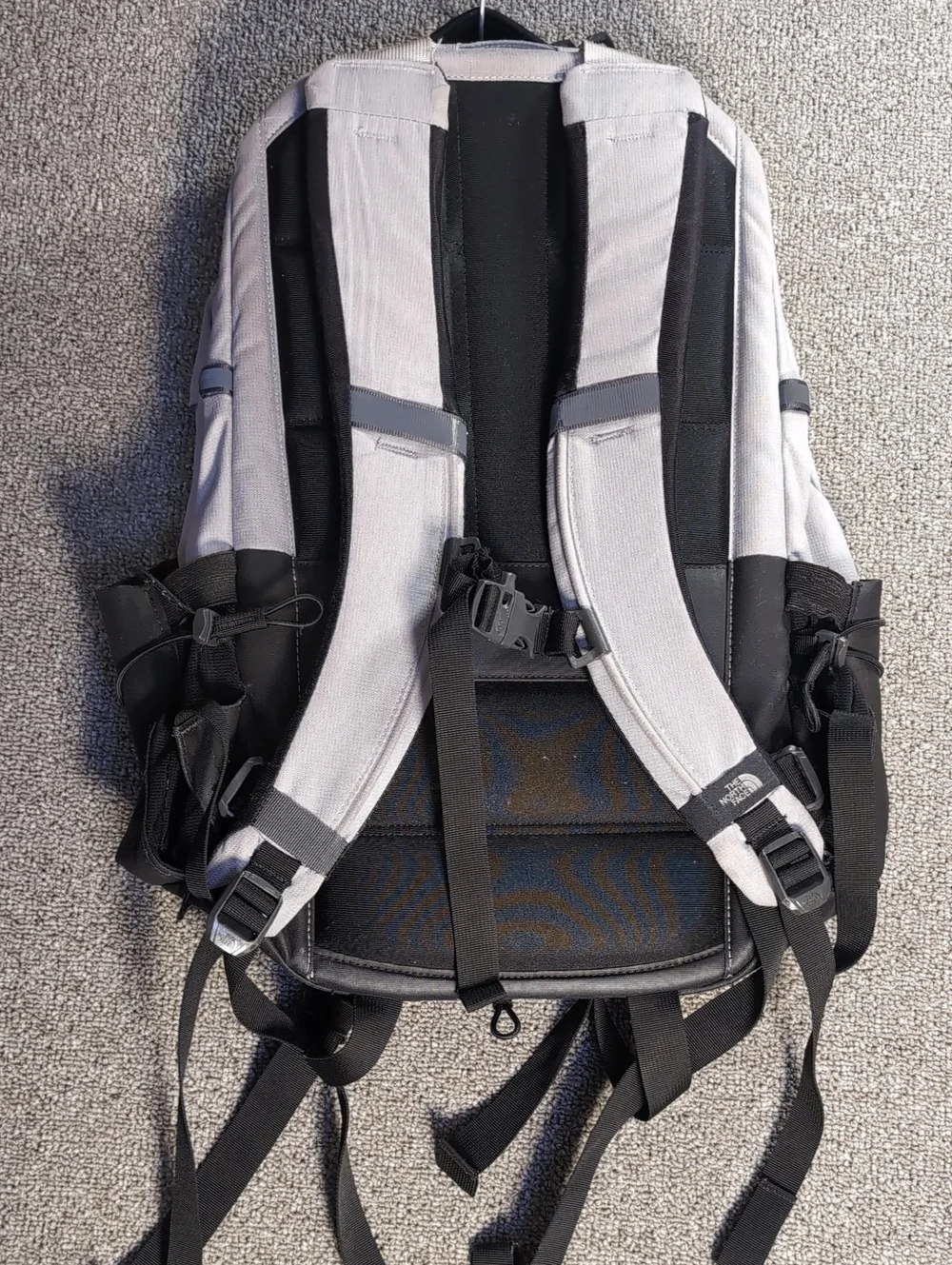 The North Face Borealis Backpack - Gray/Black